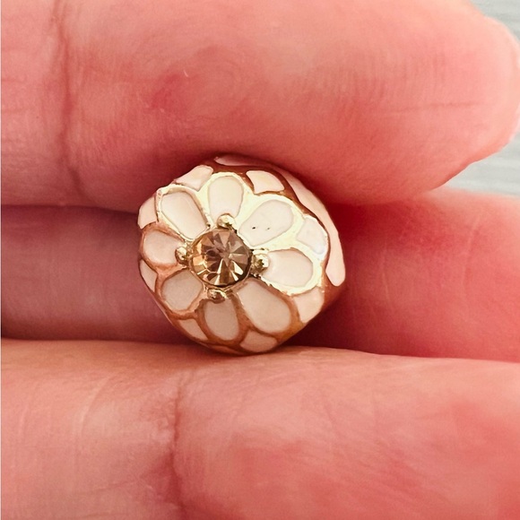 Gold plated enamel & crystal bracelet charm - Picture 1 of 5